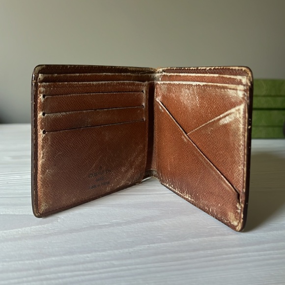 Authentic Louis Vuitton Billfold Wallet - Picture 7 of 17
